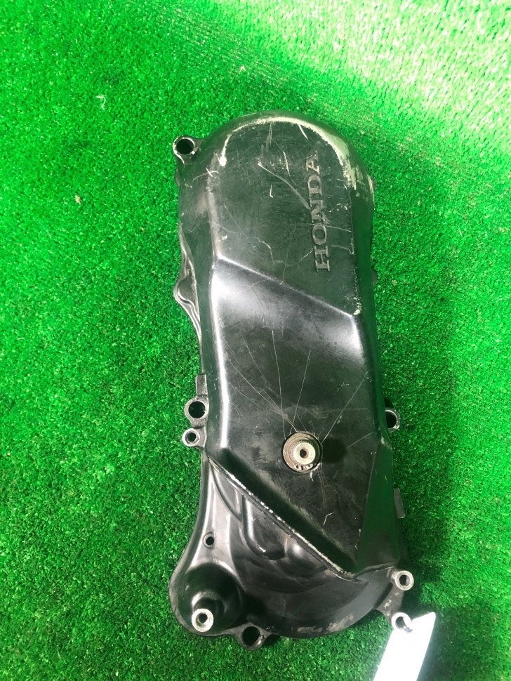Крышка вариатора Honda Dio AF-34/AF-35 GBLK Без лапки Крышка вариатора Honda Dio AF-34/AF-35 GBLK Без лапки