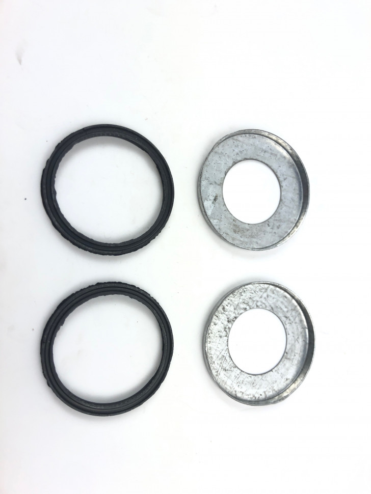 Пыльник рулевой колонки Урал (2шт компл)