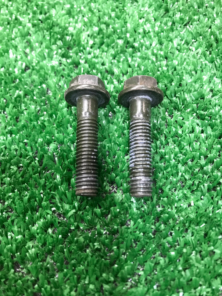 Болты М8 переднего суппорта Sym Orbit 50